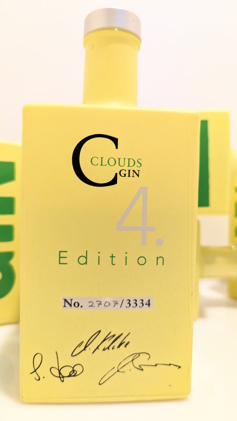 Bevande alcoliche: CLOUDS Gin Limited Edition Nr 4 Rarität – Nuovo e nell'imballaggio originale da Wolhusen venduto da bar_27713