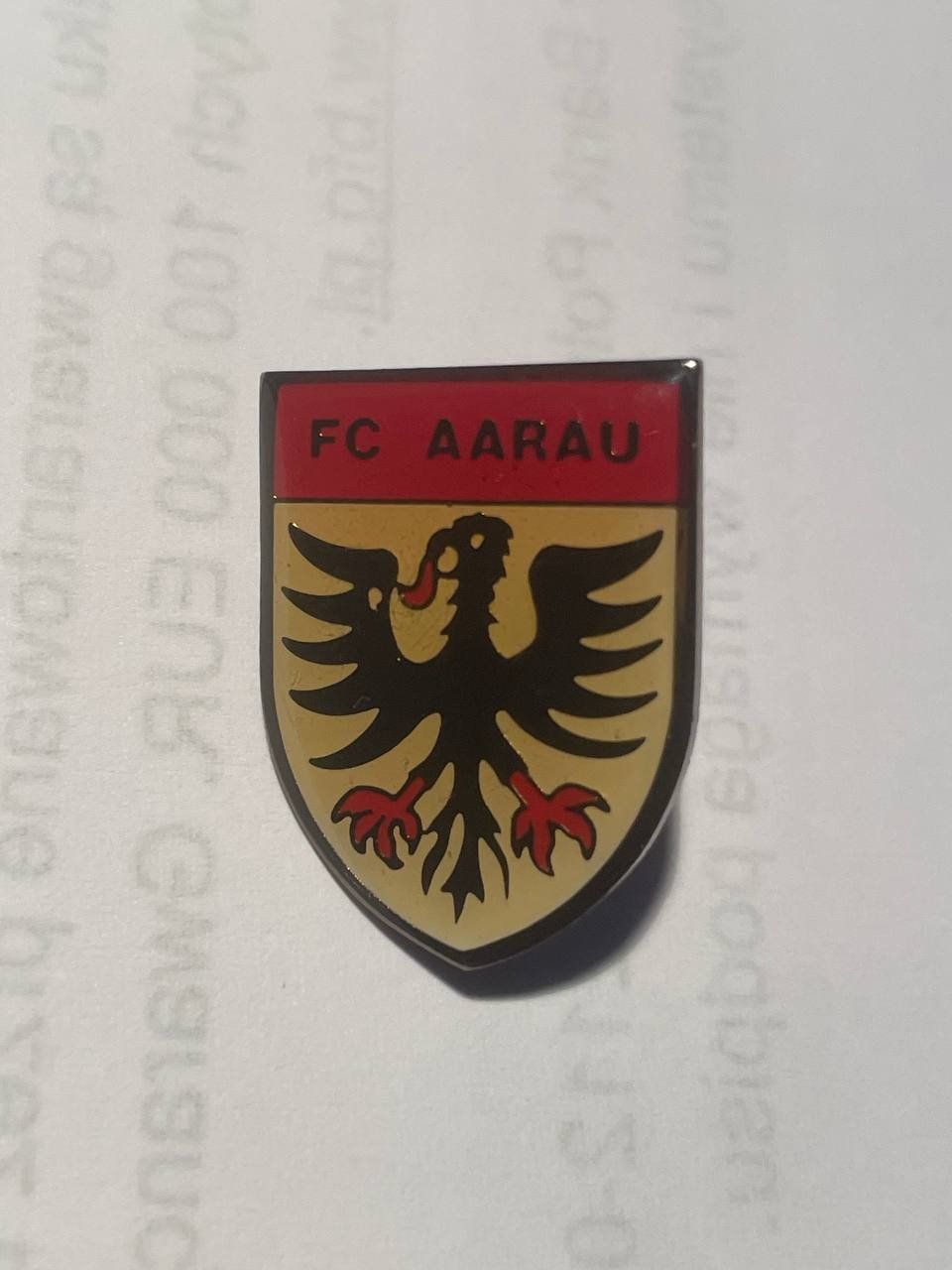 Placchette & Badge: 2. FC Aarau Pin – Usato da Luzern venduto da Irek 1