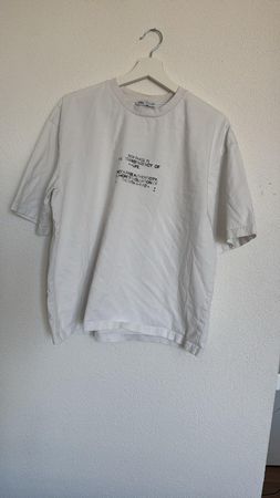 Oversize-T-Shirt von ZARA in Weiss/Creme.