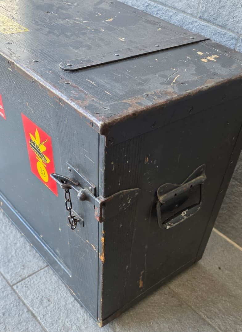 Casse di trasporto: Originaler Schweizer Armee Holzkorpus / Bürokiste – Usato da Flums venduto da Flumsantik 7
