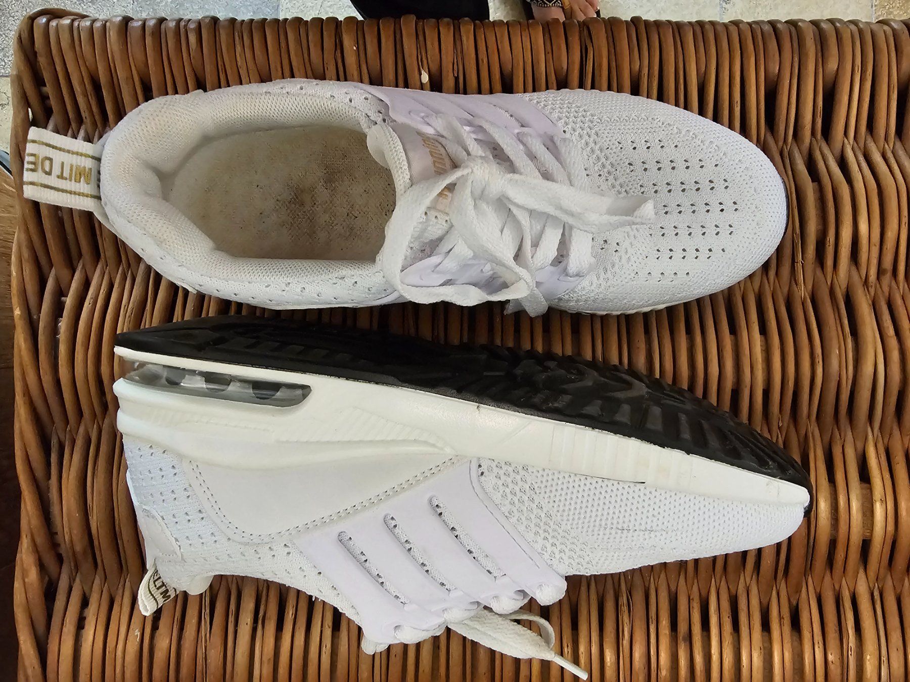 Damenschuhe: Freizeitschuhe – Gebraucht aus Wangen b. Olten von Scoobidoo 1