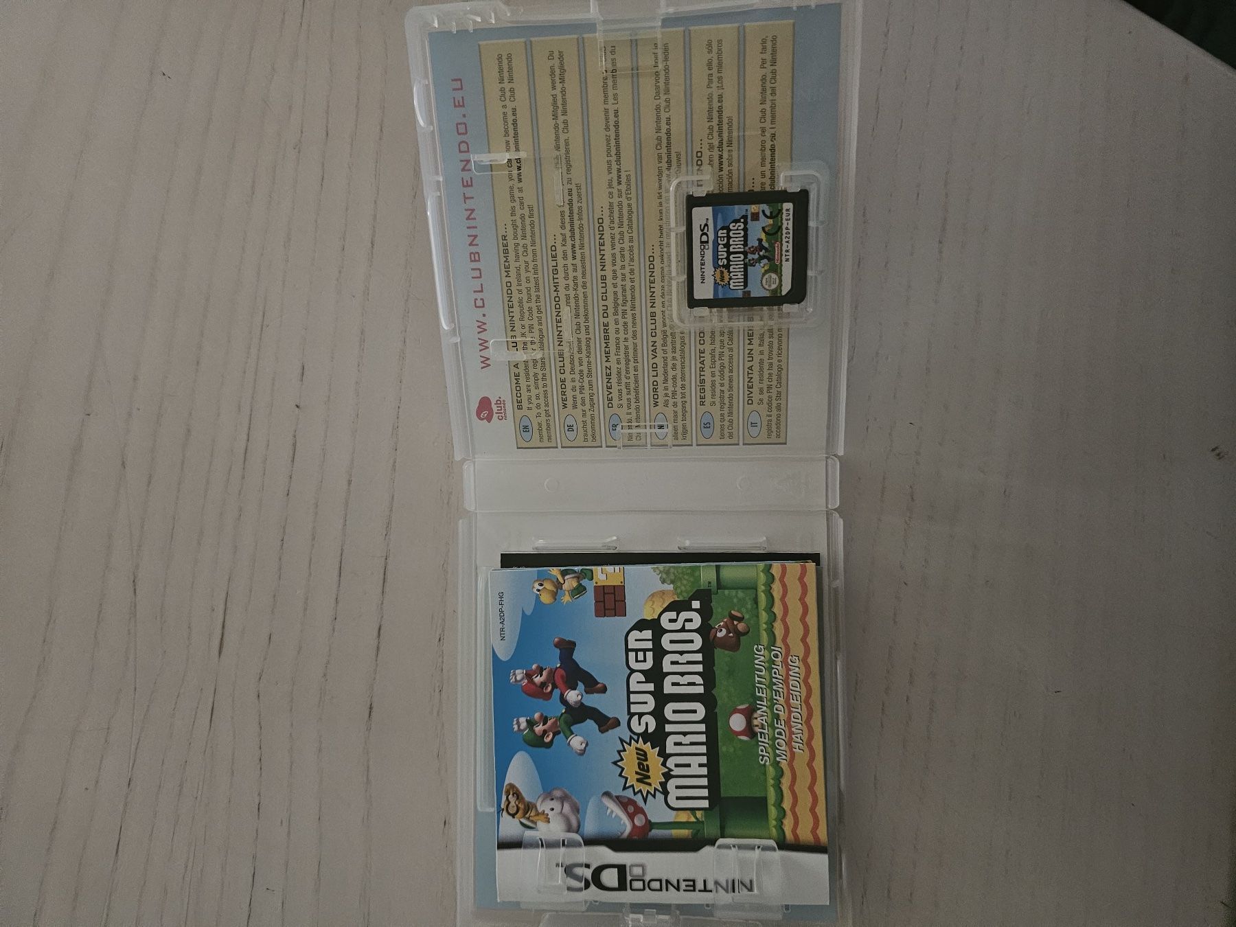 Giochi: New Super Mario Bros Nintendo DS – Usato da Châtelaine venduto da Hey_19 1