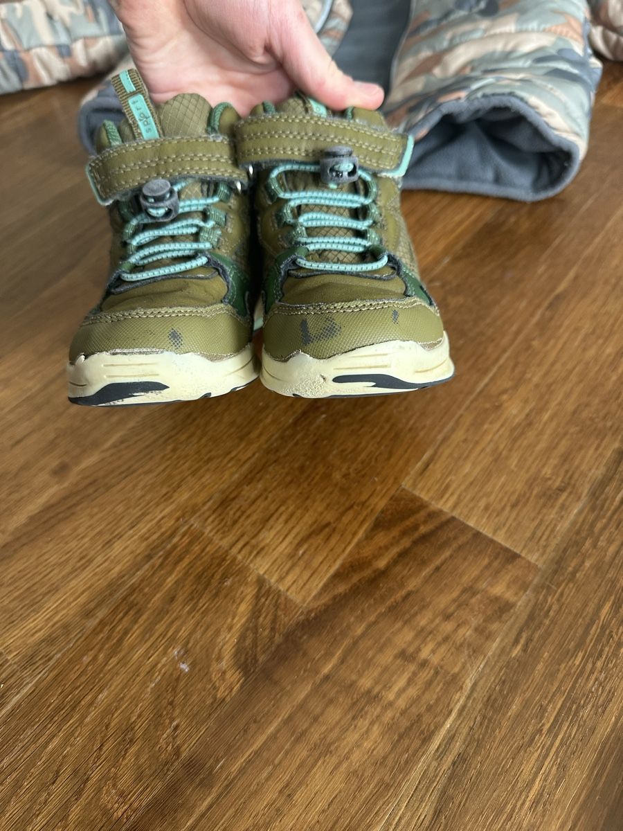 Lotti & Set di vestiti: Winterkleidung Set Gr. 110/116 Schuhe Gr. 27 – Usato da Dietikon venduto da mike.thorton 7