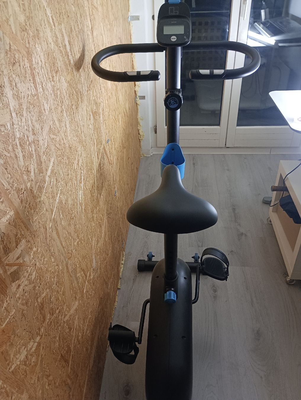 Decathlon Hometrainer: Home Workout Exercise Bike - Keep Fit Indoors! – Gebraucht aus Dietikon von isa_pz9m 1