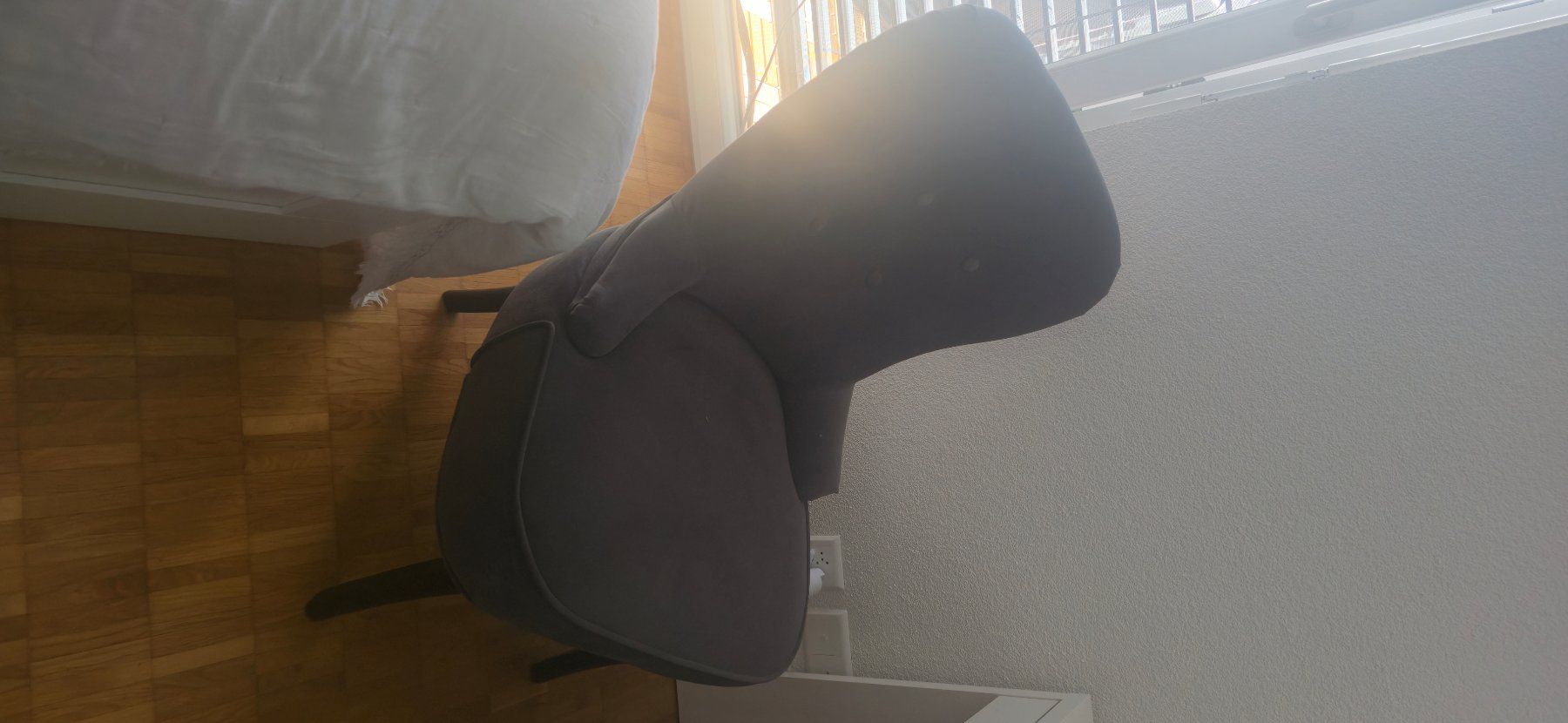 Ikea Fauteuils: Fauteuil gris – D'occasion à Sierre par GabrielaRoque