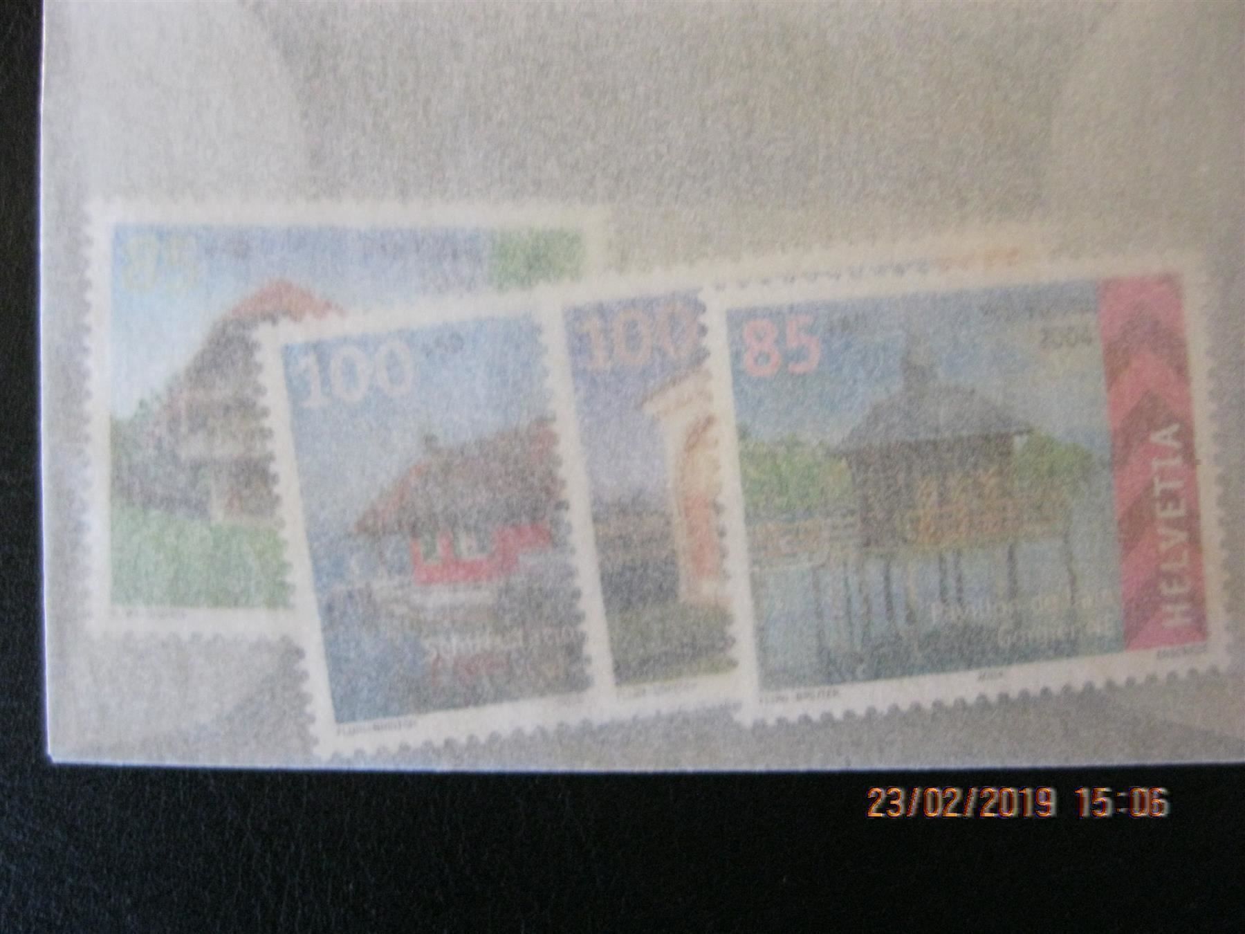 Tous les timbres: 2004 Diverse Briefmarken  Postfrisch – Neuf avec emballage d'origine à Affoltern am Albis par Andrezc 4