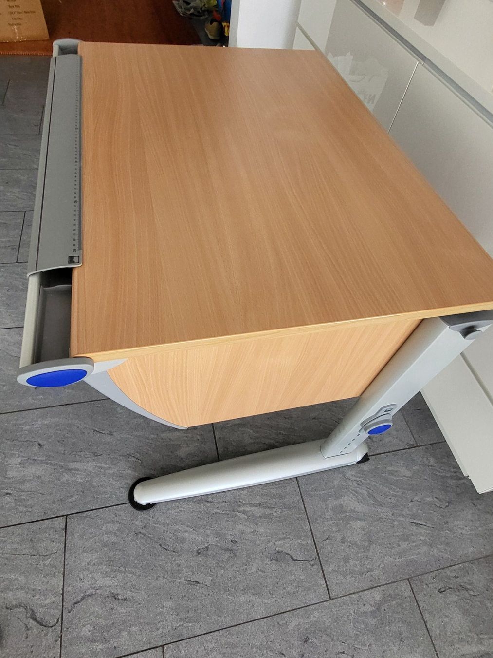 Scrivanie: Kinderpult Moll – Usato da Bellikon venduto da maxa77 9