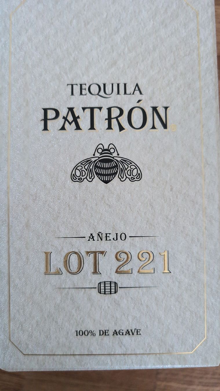 Bevande alcoliche: Limitierter Patron Anejo Tequila Lot 221 – Nuovo e nell'imballaggio originale da Bern venduto da Orwahn 1