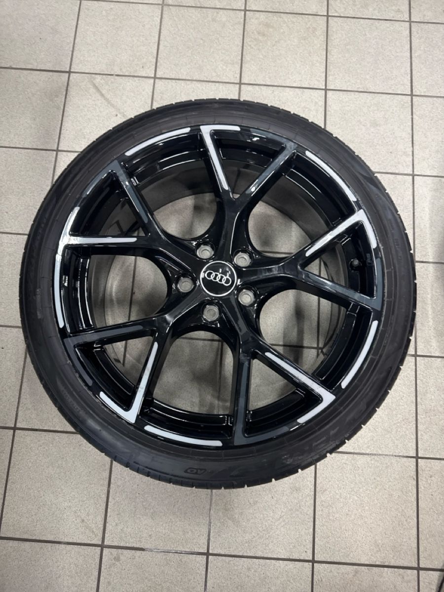 Pneumatici & Ruote complete: Audi Rs3 Sommerkompletträder – Usato da Oftringen venduto da lar_569b 3