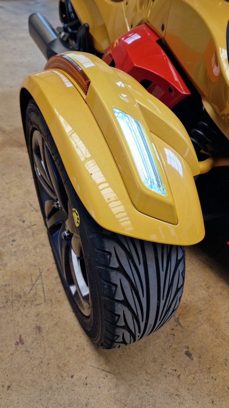 Can-Am Dreiräder: Can-Am Spyder 2013 Automat – Gebraucht aus Amsteg von SpeedyMaus02 6