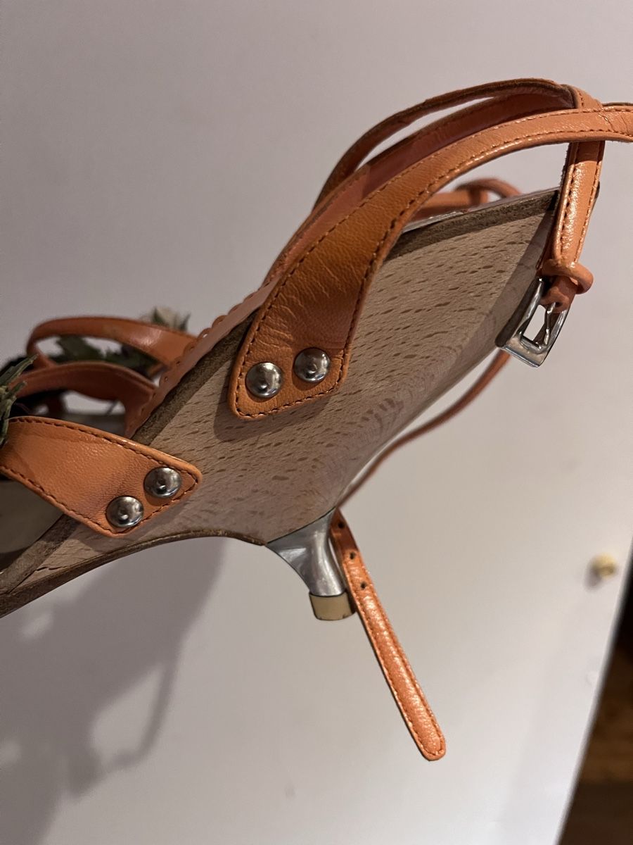 Prada Damenschuhe: Flame Leder Römersandalen – Gebraucht aus Hirzel von gre_jp6h 1