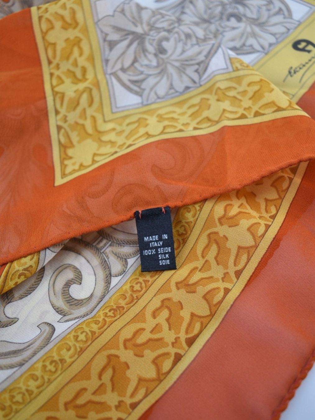 Aigner Foulard & Sciarpe: Aigner Seiden Foulard – Usato da Nürensdorf venduto da 2ND_STORY 4