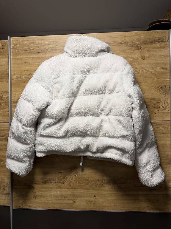 Jacken: Helly Hansen Jacke – Gebraucht aus Seedorf UR von Lia_mia 2