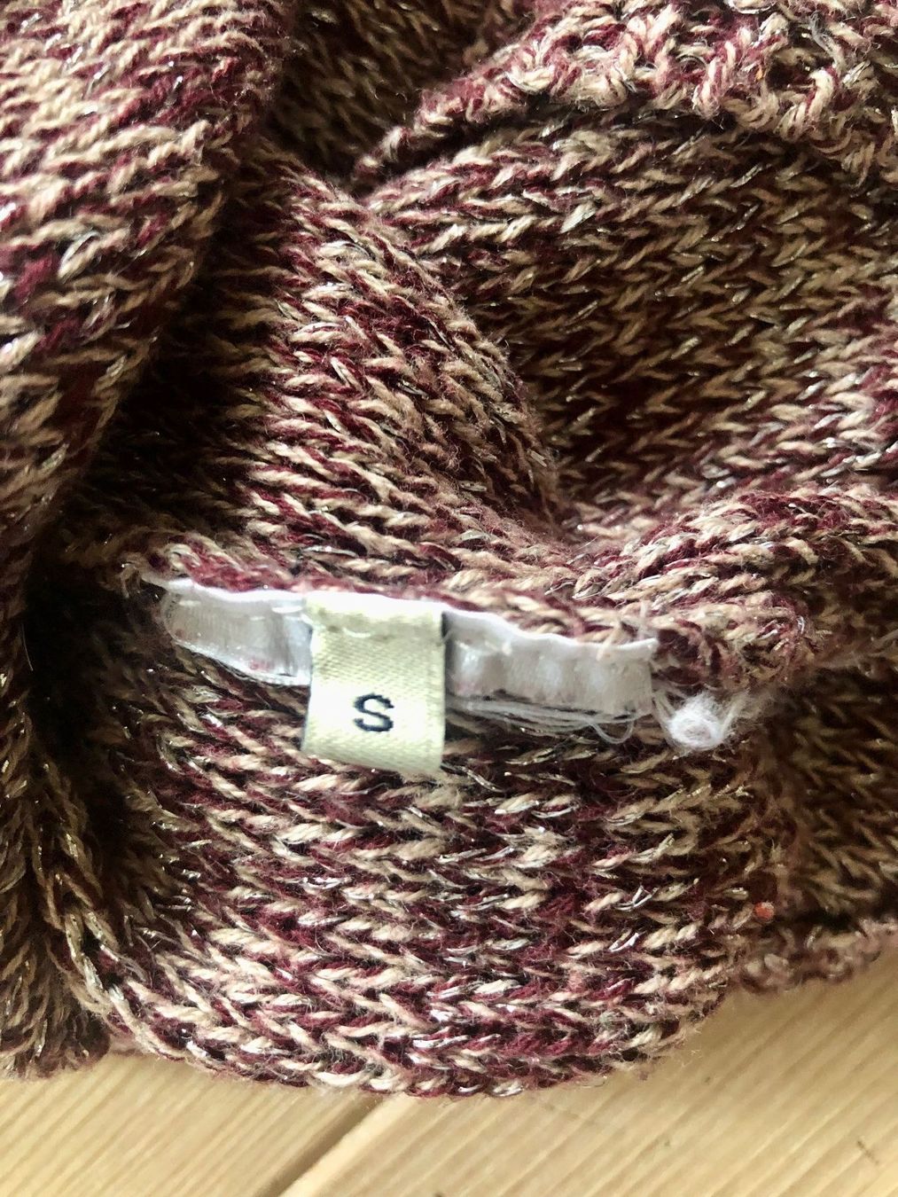 Guess Maglioni & Felpe: Pullover von GUESS Gr. S – Usato da Schwerzenbach venduto da frauminze 3
