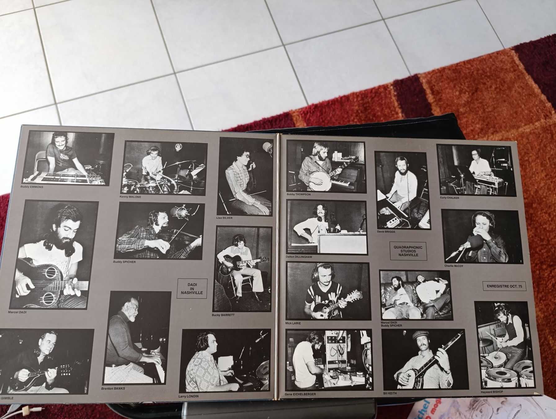 Schallplatten: Lights up Nashville – Gebraucht aus St-Cergue von Neviana 2