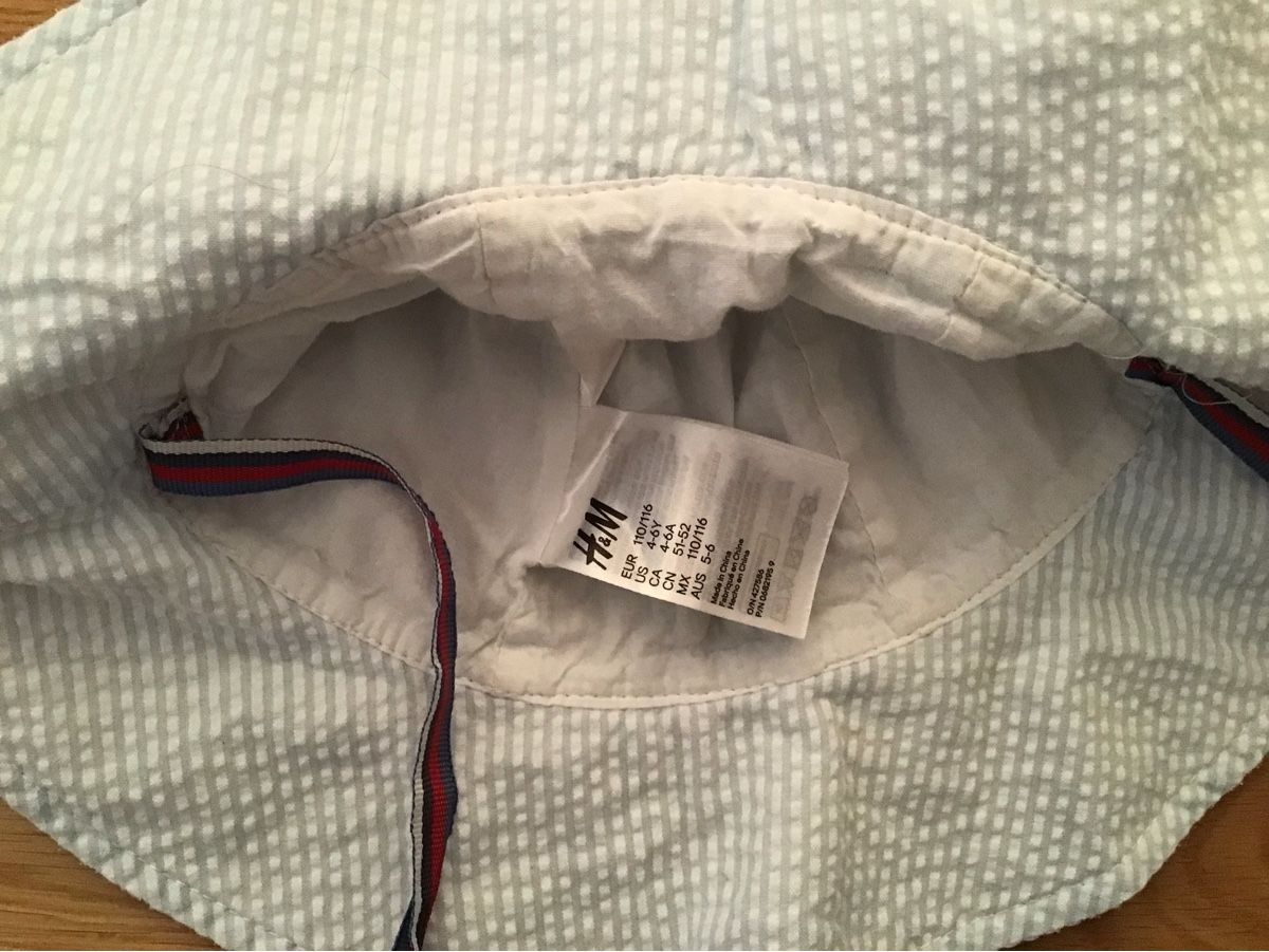 H&M Autres vêtements garçon: H&M  Sonnenhut Gr. Bis 5 j – D'occasion à Seuzach par Tureda 1