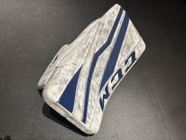 CCM EFlex 3.9 Goalie Blocker Senior (SR)