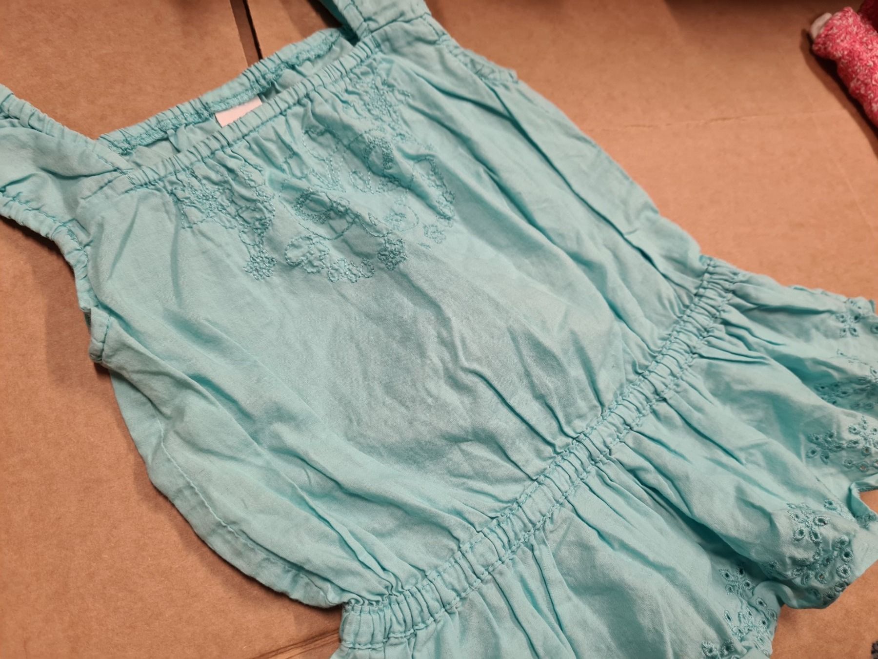 Vestiti & Gonne: Baby Kleidchen 80 – Usato da Amriswil venduto da used2use 1