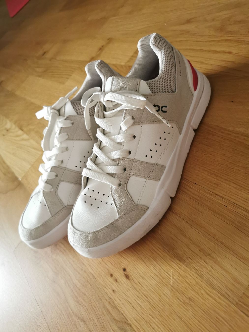 On Scarpe da donna: ON The Roger Sneaker Gr. 37 (eher 36) – Usato da Weinfelden venduto da Heldin11