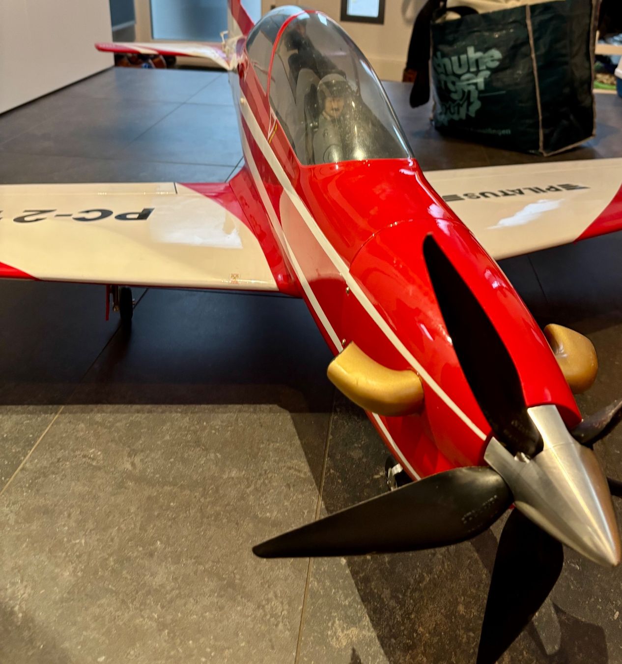 Modellismo RC: Sebart PC-21 Flugfertig und neuwertig – Usato da Sutz venduto da Maschinuu 1