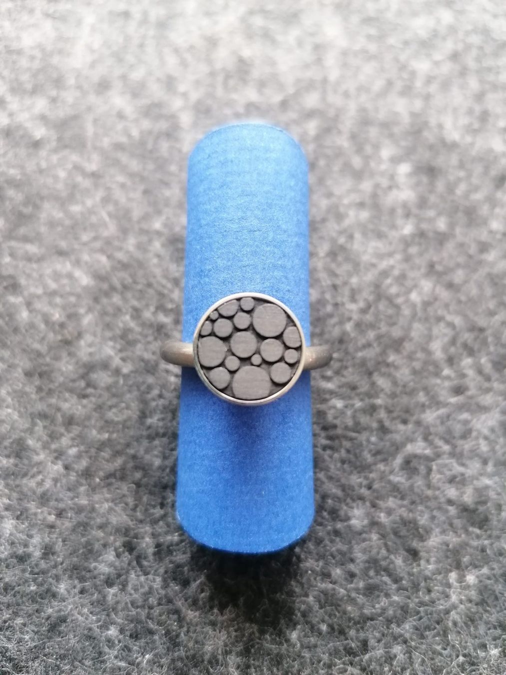 Ringe: Edelstahlringe mit Carbon – Neu (gemäss Beschreibung) aus Birrhard von pas_5sl2