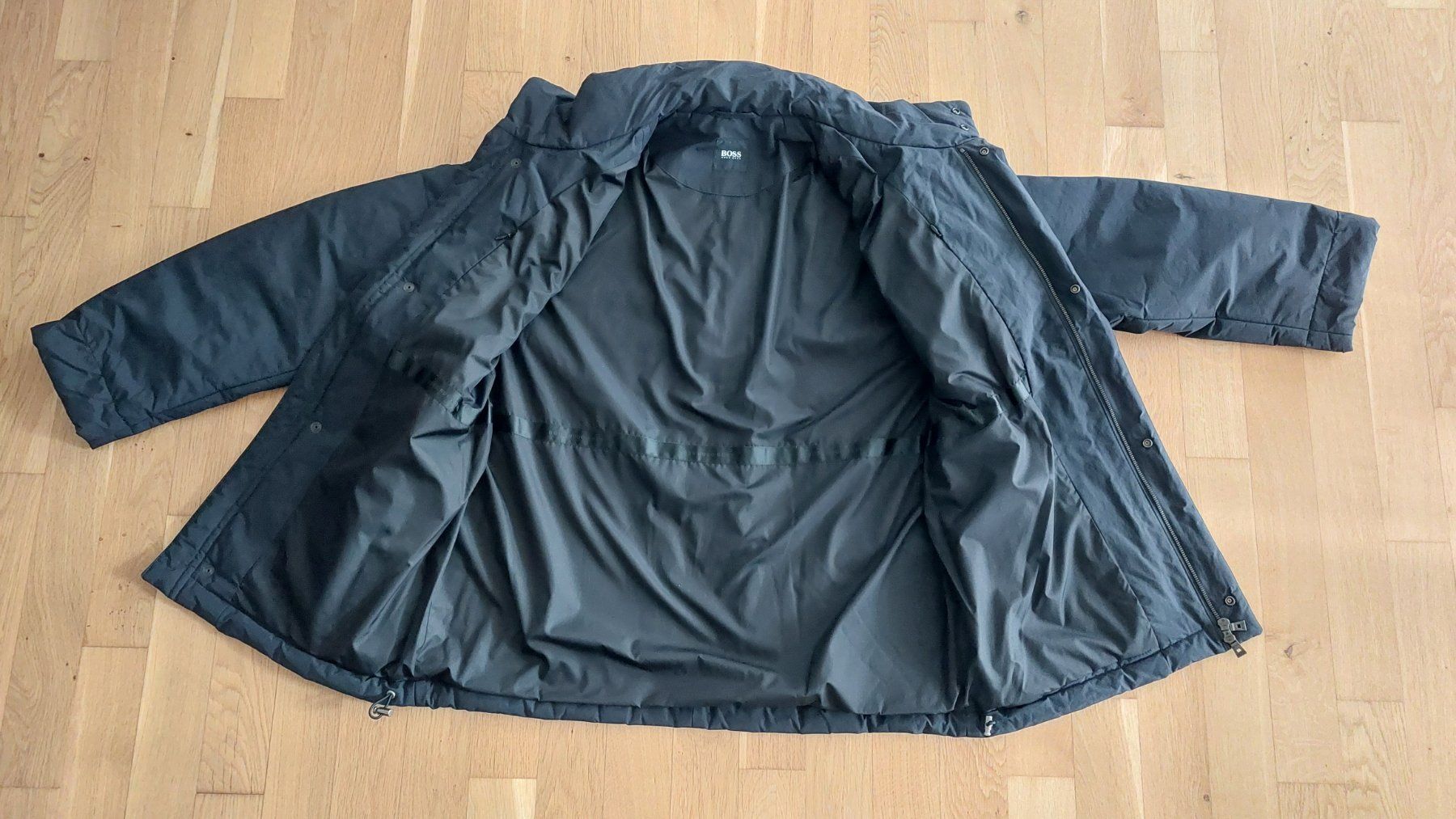 Hugo Boss Giacche: Winterjacke Hugo Boss – Usato da Spiez venduto da Martebar 4
