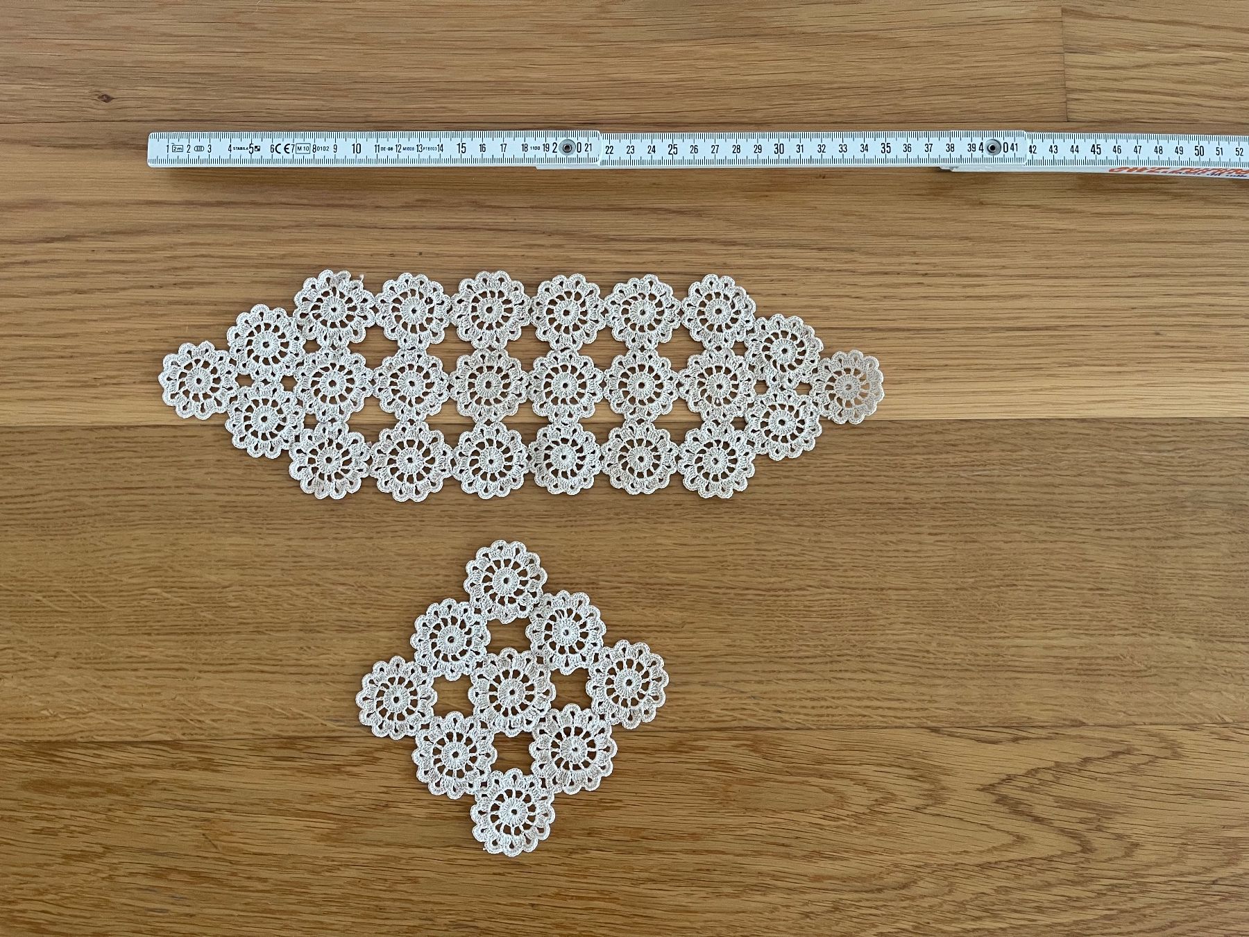 Alle Dekorationen: Häckel-Decken Set, Vintage, handmade – Gebraucht aus Ehrendingen von lukassprung
