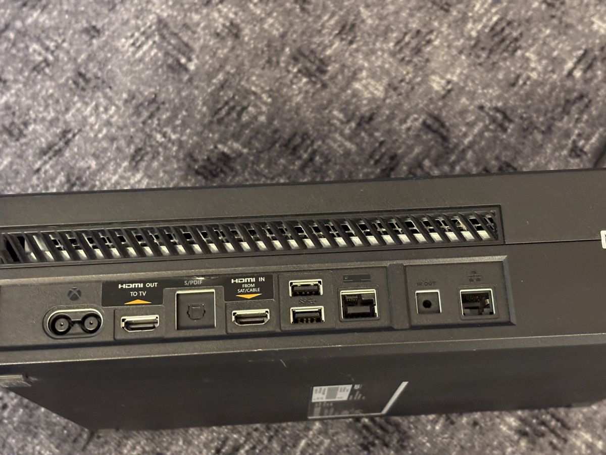 Microsoft Konsolen: Xbox one Model 1540, mit Controller, Spiele – Gebraucht aus Brütten von Swerman1984 5