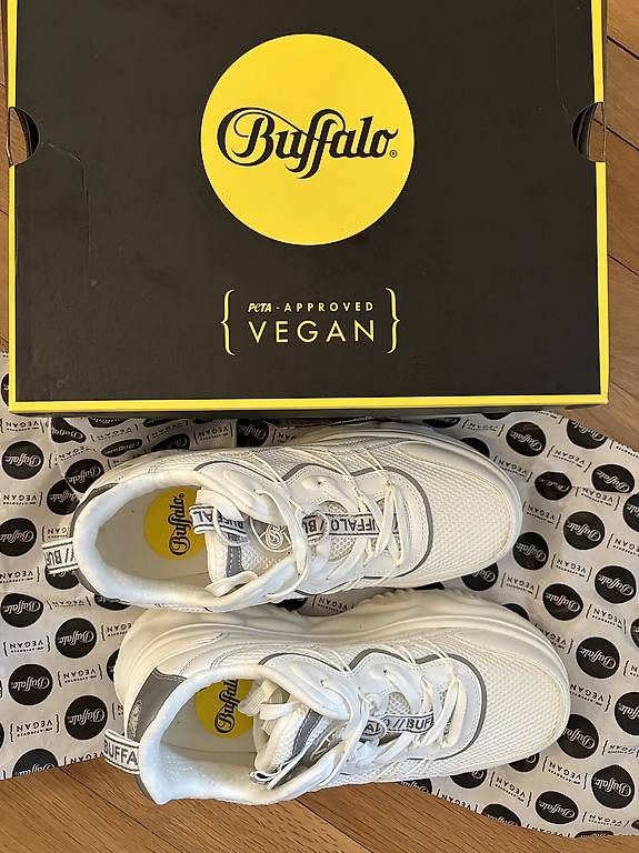 Buffalo Scarpe da uomo: Buffalo Blader STRM 41 – Nuovo (secondo la descrizione) da Bern venduto da MarleneLivia
