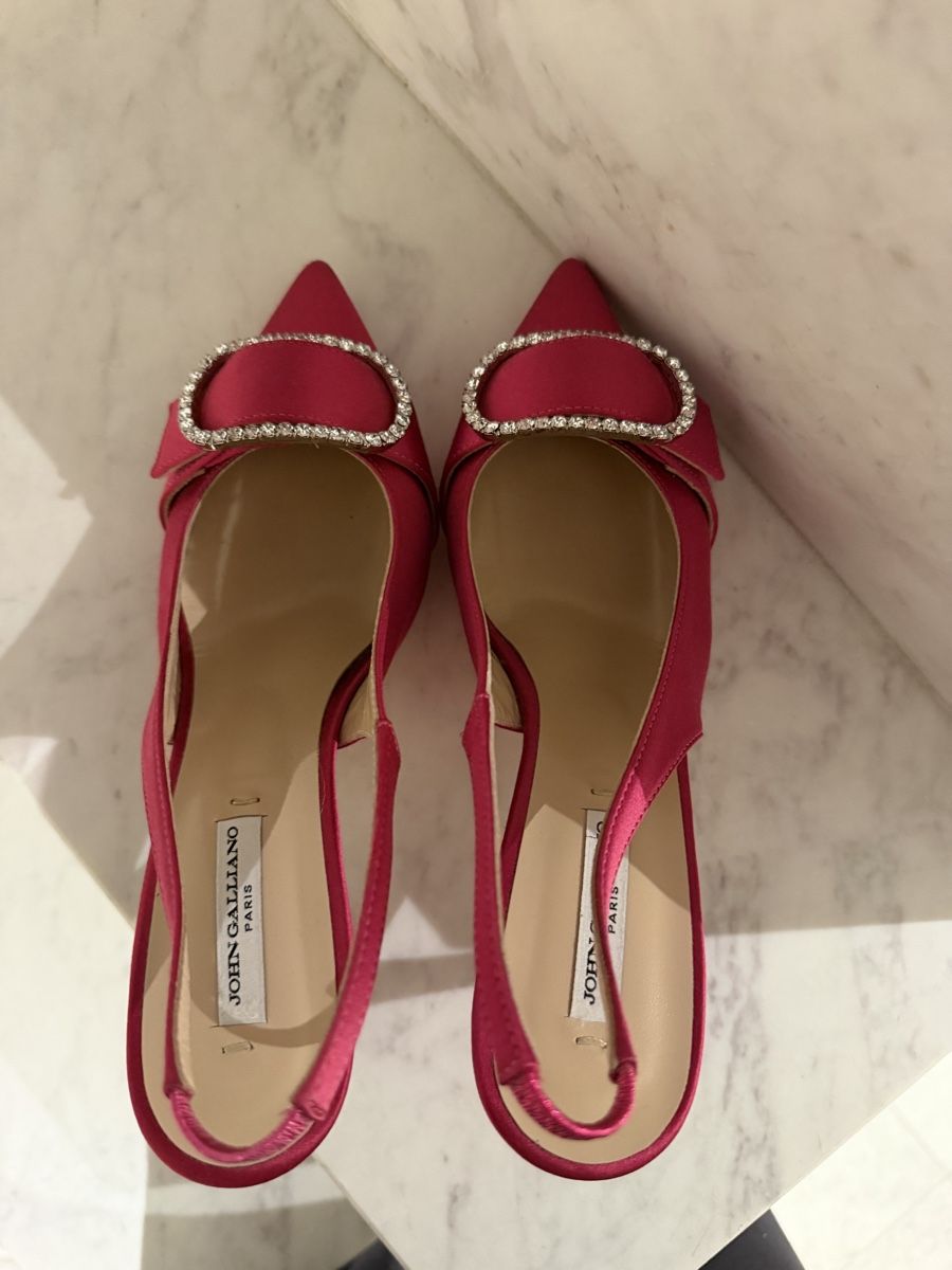 John Galliano Damenschuhe: John Galliano Paris Slingpums – Neu (gemäss Beschreibung) aus Geroldswil von Annsarah 1