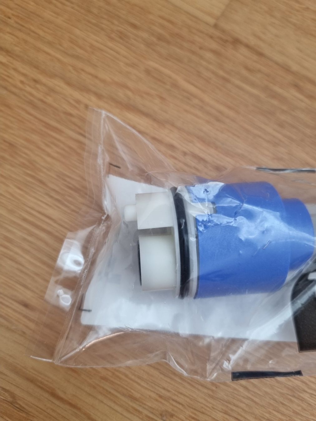 Rubinetteria: Steuerpatrone M35H – Nuovo e nell'imballaggio originale da Niederweningen venduto da TNTCH