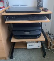 Computertisch mit Rollen Holz Metall neuwertig 4 Ablagen