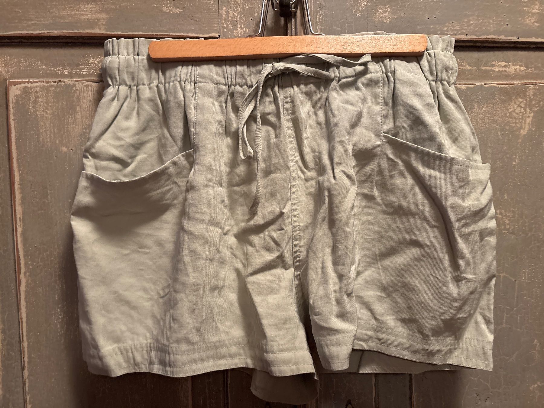 Pull&Bear Pantaloni: Pull&Bear Khaki-Shorts XL – Usato da Besenbüren venduto da piculo