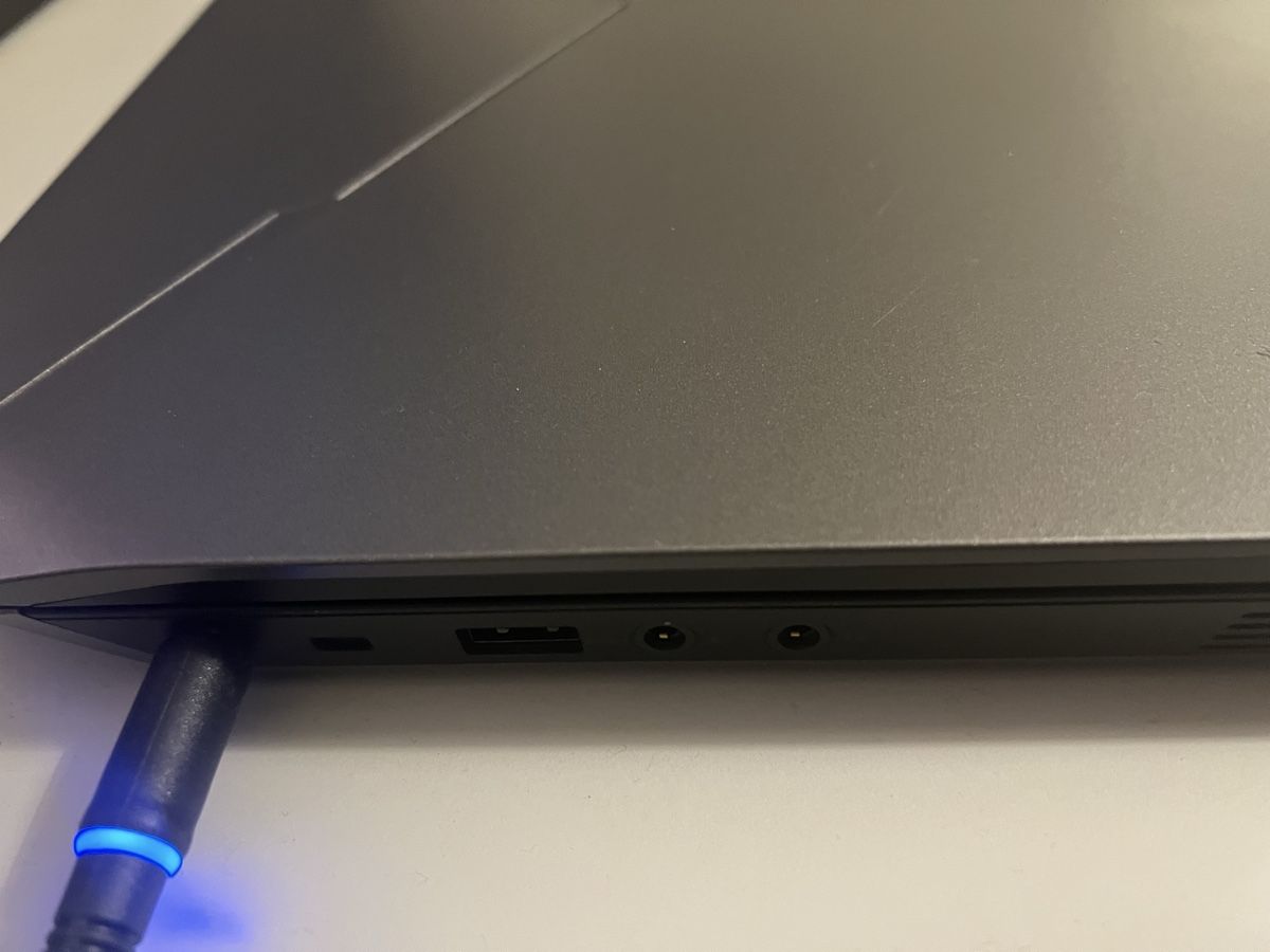 Alienware Notebooks: Alienware 13 R2 – Gebraucht aus Basel von zar_792n 7