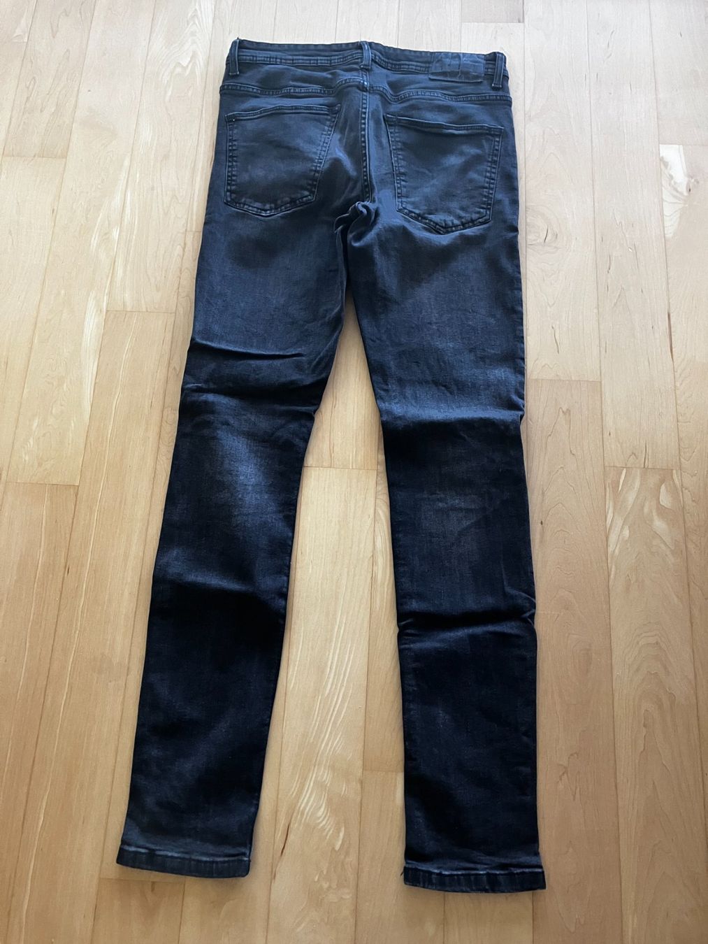 Jeans: Hose Gr. 32/34 – Usato da Inwil venduto da Mutzli02 1