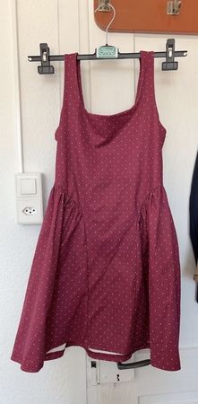 Kleid dunkelrot Grösse S Polka Dots Neu 