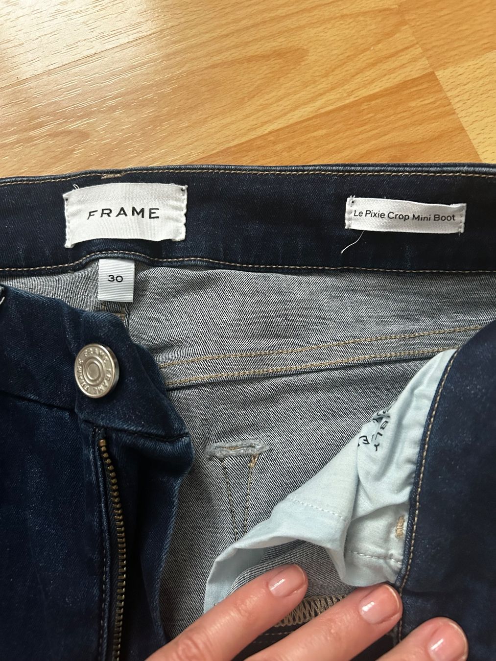 Jeans: Frame Mini Boot Jeans t.30 – Gebraucht aus Zürich von Massete 1