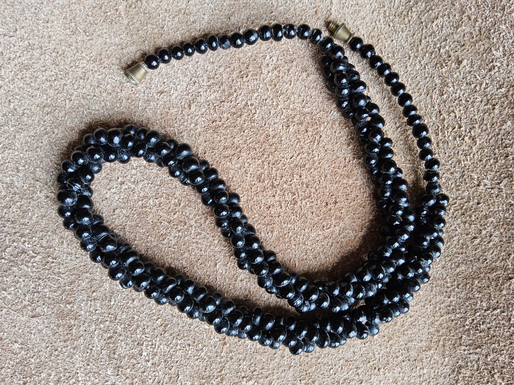 Ketten: Antike Trauer schwarze Halskette Collier, ca 1880 – Gebraucht aus Zürich von SciTec 1