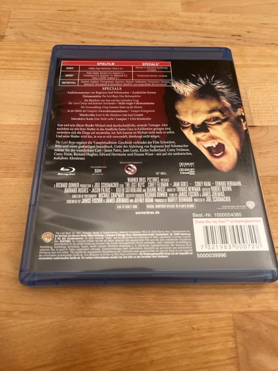 Tutti i DVDs: The Lost Boys Blu Ray  – Usato da Sargans venduto da pat_lqj7 1