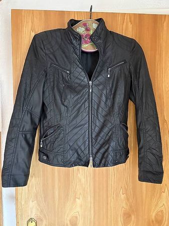 Leichte Damenjacke, Gr. 36, Marke Bonita