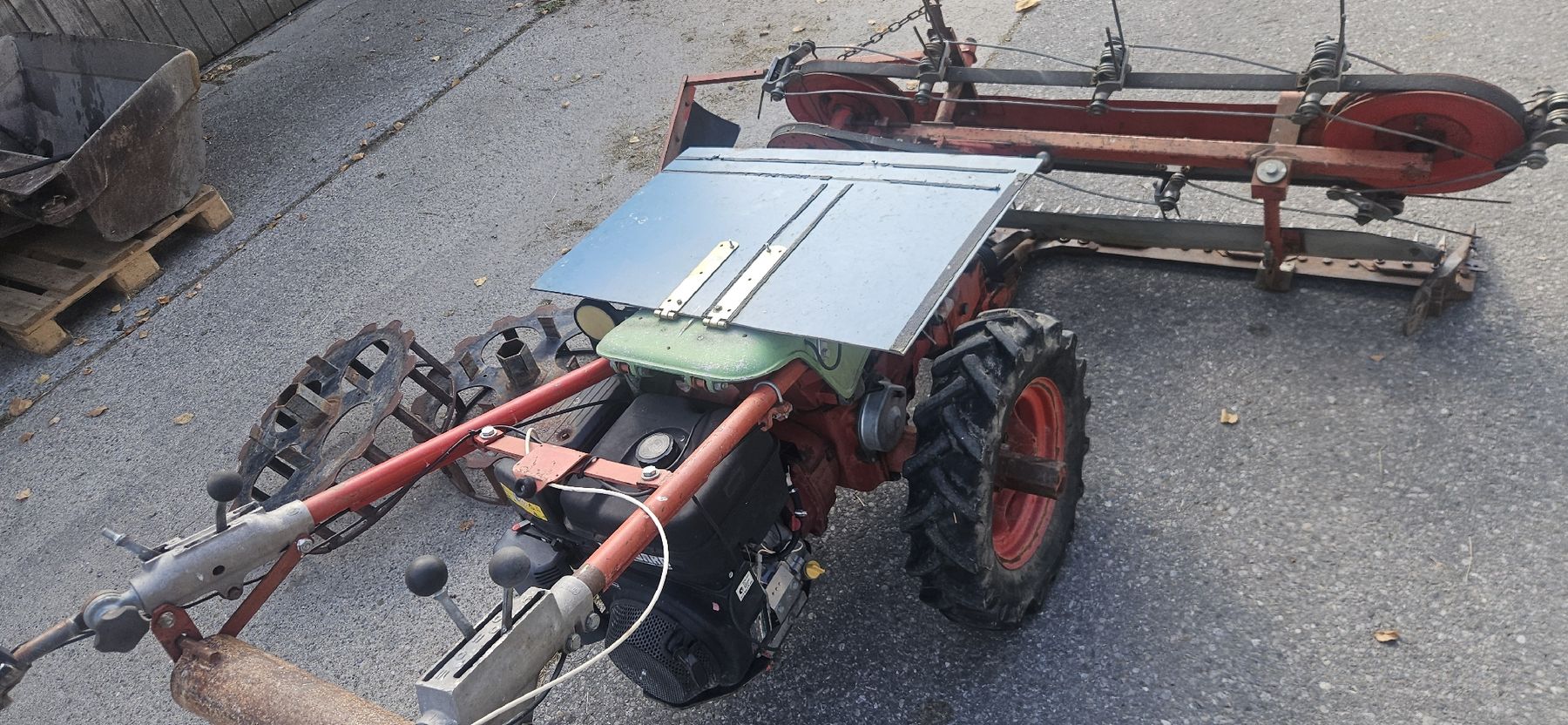 Toutes les machines: Rapif 505 mit Eingraser – D'occasion à Schwellbrunn par chr_9cpp 2