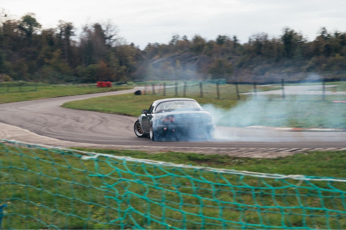 Mazda Automobili: Mazda MX5 NA 1.8 Turbo, Drift – Usato da Lyss venduto da P.Bento 1