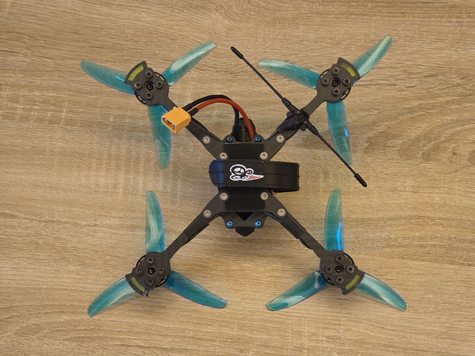Modellismo RC: FPV Racing Drone SWIFT X20 BNF – Usato da Thun venduto da Sde 4