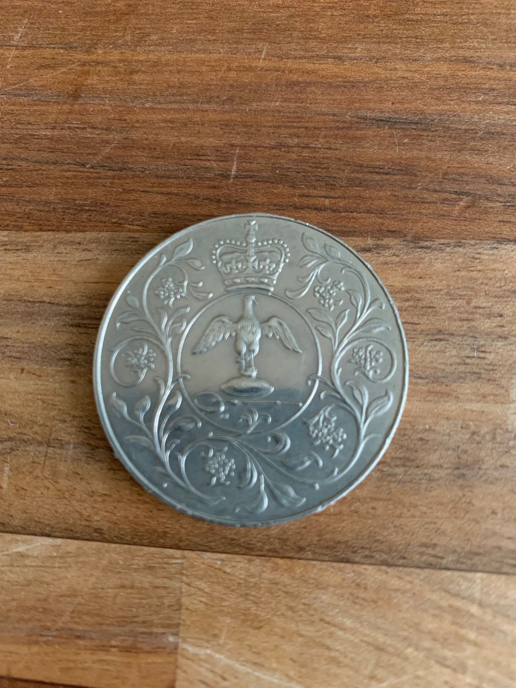 Toutes les monnaies: Queen Elisabeth 1977 England – D'occasion à Winterthur par sommer_2019 1