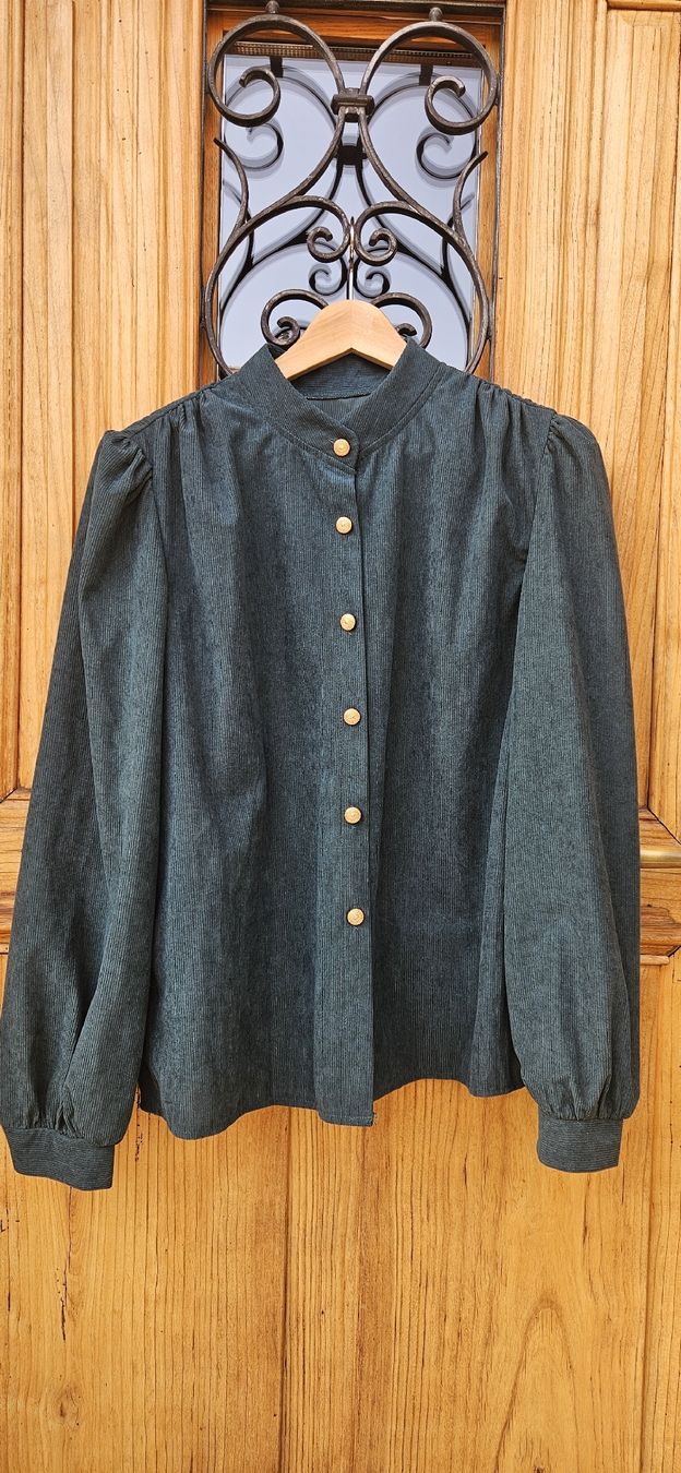 Blusen: Manchesterbluse Petrol – Gebraucht aus Hüttlingen von Thurgi85