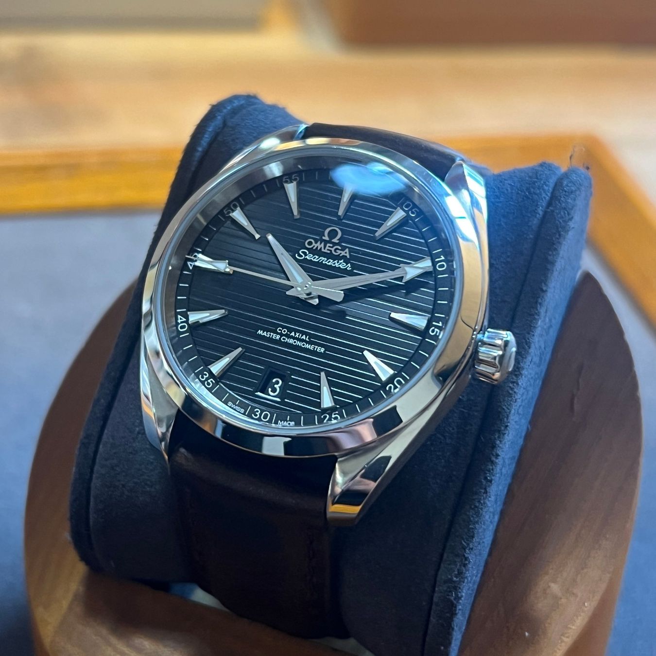Omega Orologi: Omega Seamaster Aqua Terra Automatic Date Full Set 220.13.41 – Usato da Carouge GE venduto da Watchaser 2