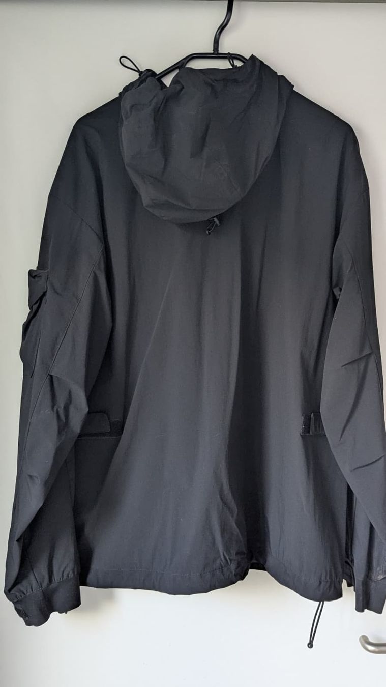 Carhartt Giacche: Carhartt WIP Utility Jacket Black Technical Multi Pocket L – Usato da Therwil venduto da Fabian_D 1