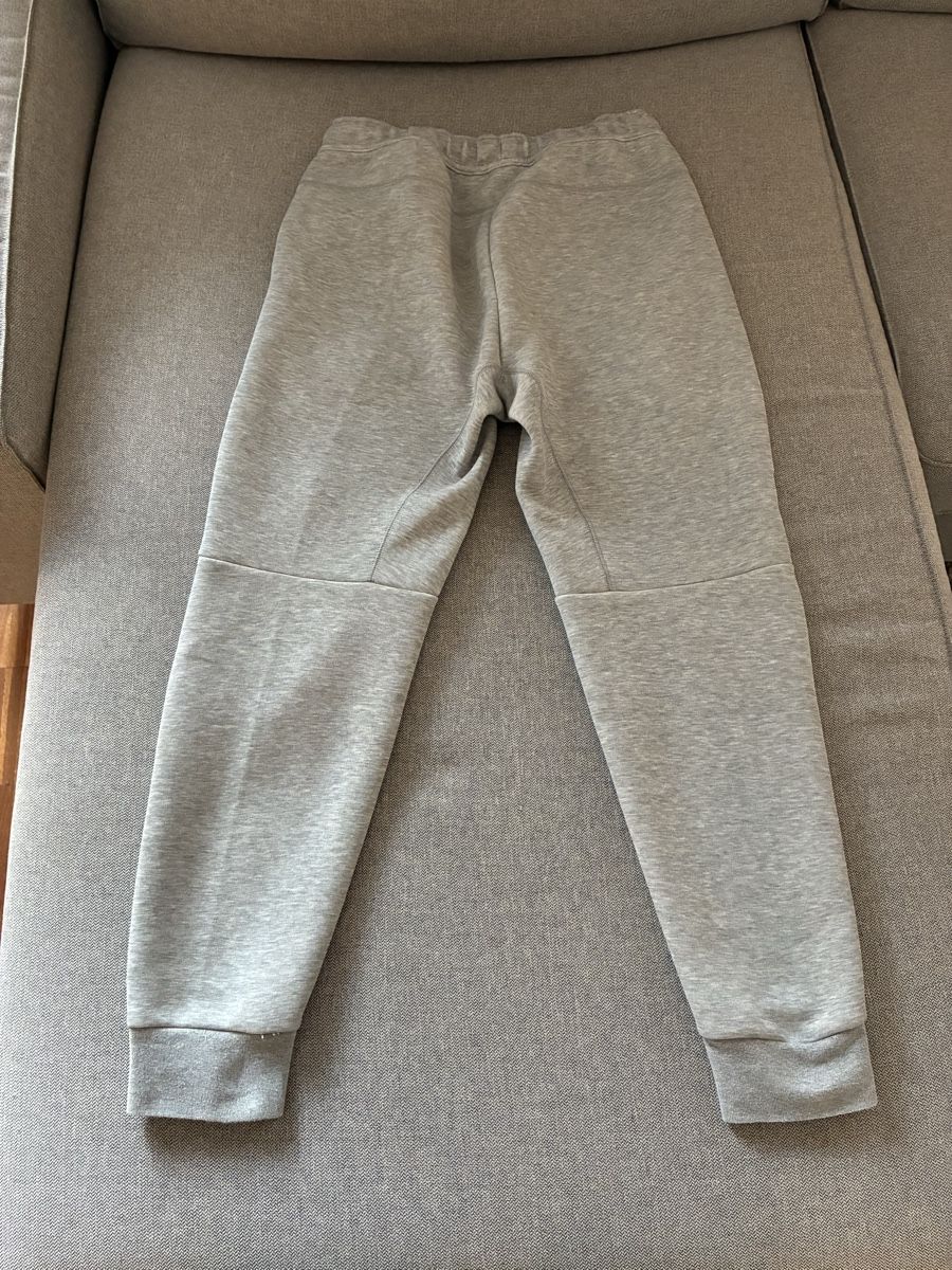 Nike Pantalons: Nike Tech Fleece Hose M – Neuf (Voir description) à Zürich par vukzh 1