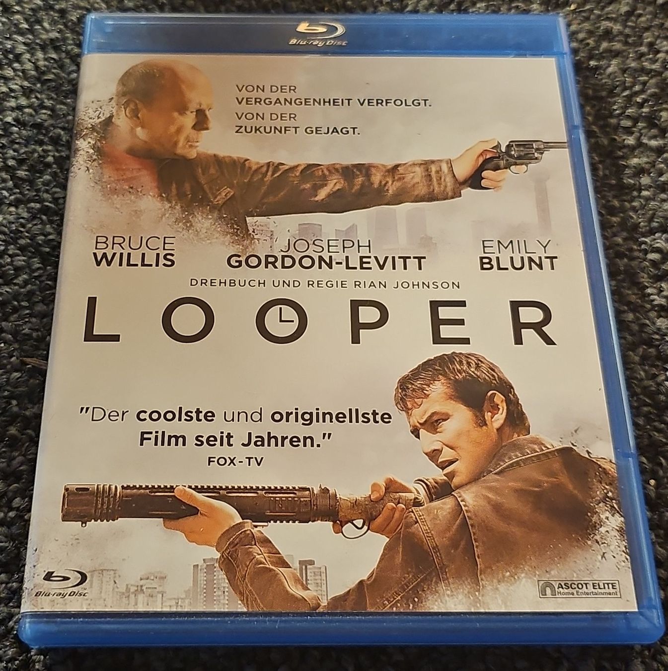 Tous les DVDs: Blu-Ray: Looper  – D'occasion à Ruswil par jan_bxl5