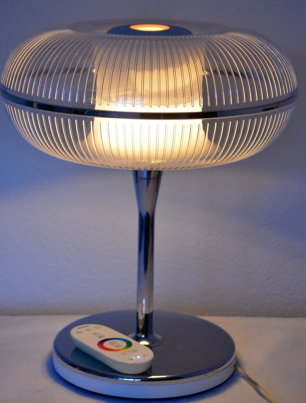 Lampade: Lampe Philips Livingambiance – Usato da Collonges venduto da arashee 1